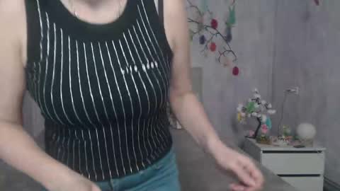 Lauren online show from 04-05-26, 12:13