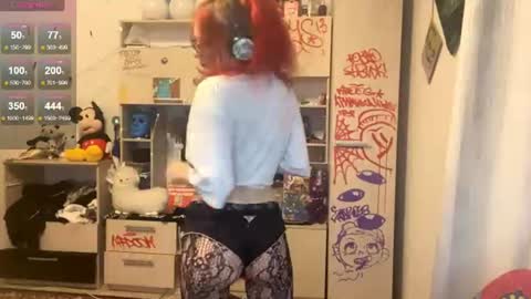 Eva online show from 06-15-26, 10:01