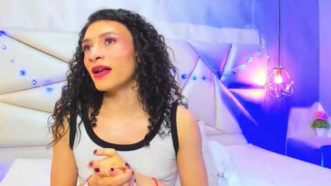 Laurent online show from 01-05-26, 05:27