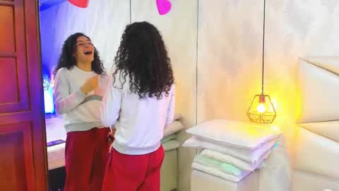 Laurent online show from 01-07-26, 10:40