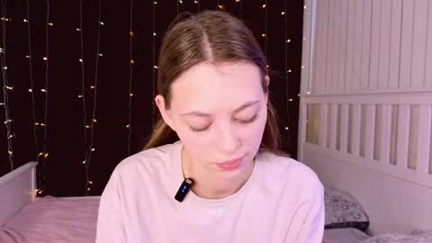 Kate online show from 06-11-26, 08:34