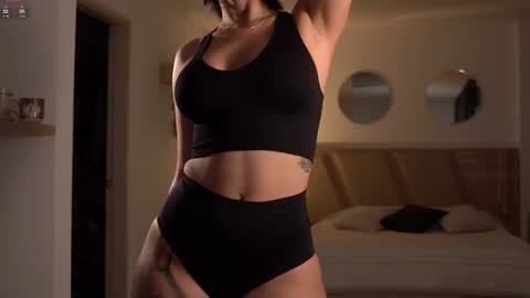 laurita_4 online show from 02-10-26, 01:15