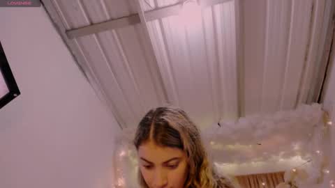 Snapshot of lauu_g chatting on 12-31-24, 03:55 Lauu G online show from 12-31-24, 03:55