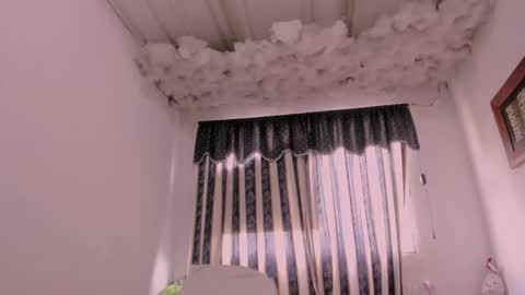 Snapshot of lauu_g chatting on 11-18-25, 11:58 Lauu G online show from 11-18-25, 11:58