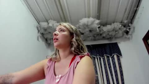 Lauu G online show from 02-12-26, 10:21