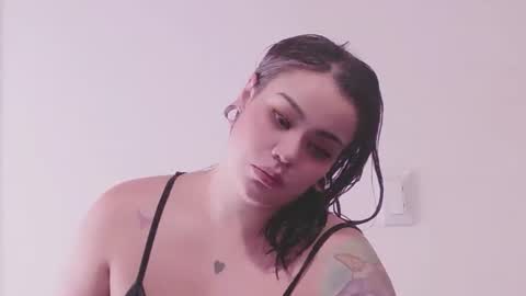    online show from 07-02-26, 01:16