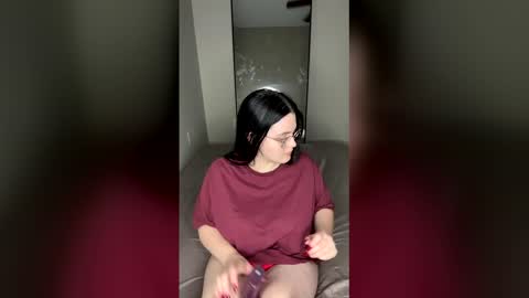 lauvlylu online show from 03-06-26, 04:53