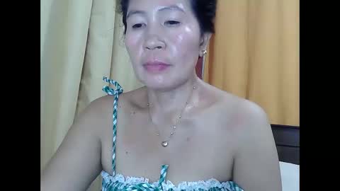 Snapshot of lavine1983 chatting on 11-18-25, 04:11 lavine1983 online show from 11-18-25, 04:11