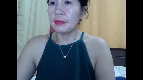 Snapshot of lavine1983 chatting on 11-26-25, 08:43 lavine1983 online show from 11-26-25, 08:43