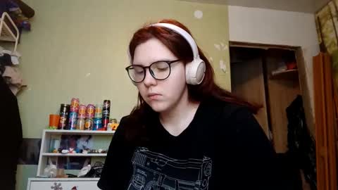 Adeline online show from 02-04-26, 08:09