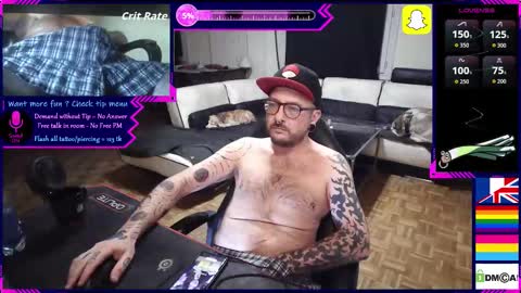 Snapshot of law_leek chatting on 11-26-25, 05:47 Leek online show from 11-26-25, 05:47