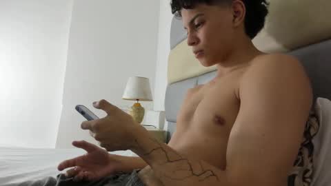 Snapshot of lax777_ chatting on 02-11-25, 06:33 ZAmbrano online show from 02-11-25, 06:33