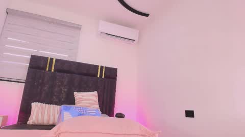 Lay Madison  online show from 12-14-25, 07:29