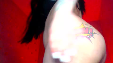 Snapshot of laya_moon chatting on 02-24-26, 01:31 LayaMoon online show from 02-24-26, 01:31