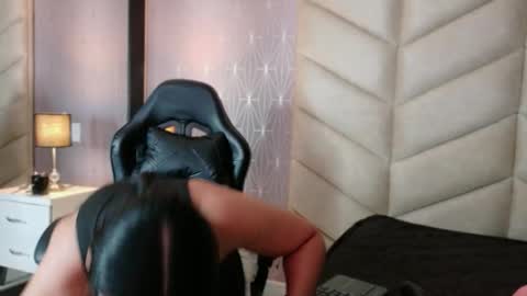 Snapshot of layadoll chatting on 01-13-26, 03:23 laya online show from 01-13-26, 03:23