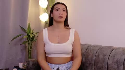 Snapshot of layadoll chatting on 07-24-26, 04:54 laya online show from 07-24-26, 04:54