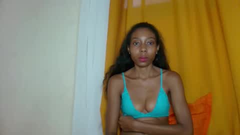 layannek online show from 02-02-26, 02:43