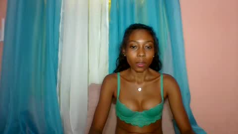 Snapshot of layannek chatting on 06-23-26, 05:05 layannek online show from 06-23-26, 05:05