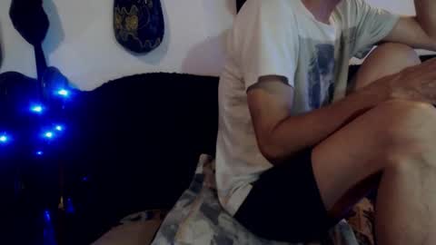 Snapshot of laye19 chatting on 10-05-25, 03:16 Laye19 online show from 10-05-25, 03:16