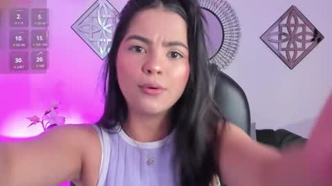 Layla Breezee online show from 01-11-26, 12:54