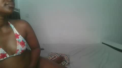 Snapshot of layla_cutiee chatting on 01-14-26, 08:42 layla_cutiee online show from 01-14-26, 08:42