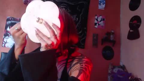 Snapshot of layla_quinn chatting on 07-16-26, 03:29 layla_quinn online show from 07-16-26, 03:29