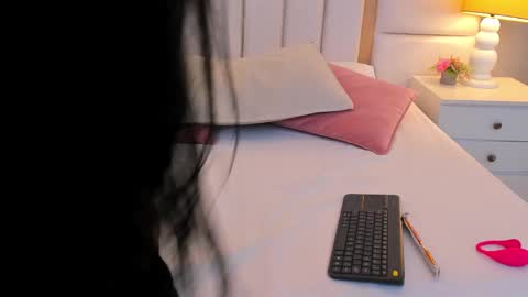 Lau online show from 03-24-26, 06:57