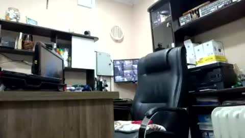 Snapshot of laylabrasil chatting on 06-30-26, 08:32 kelly online show from 06-30-26, 08:32