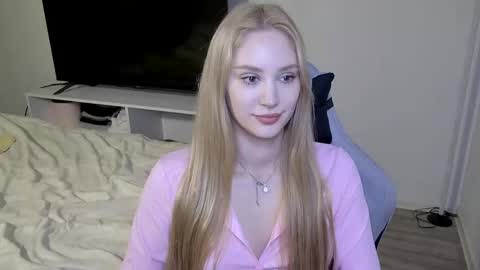 LaylaPretty001 online show from 02-24-26, 05:49