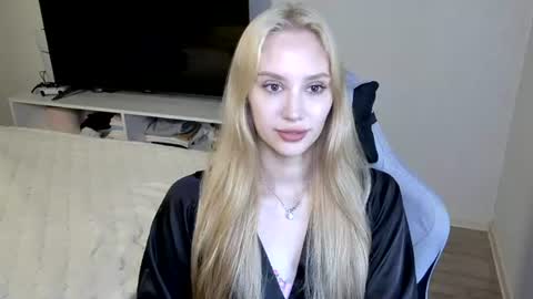 Snapshot of laylapretty001 chatting on 07-09-26, 04:16 LaylaPretty001 online show from 07-09-26, 04:16