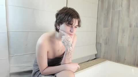 Alex online show from 03-10-26, 10:48