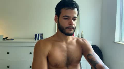 Snapshot of lcscerq chatting on 11-20-25, 02:50 lcscerq online show from 11-20-25, 02:50