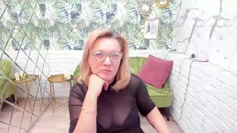 Lea online show from 01-05-25, 05:09