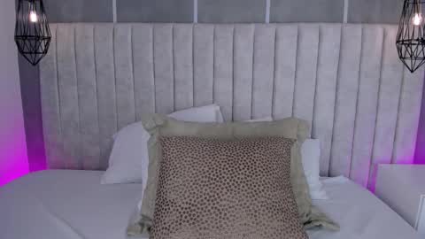    online show from 02-04-26, 06:36