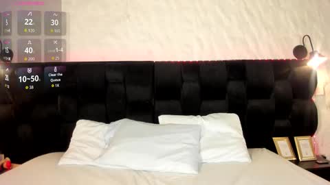 Snapshot of lea_hunter_ chatting on 12-22-25, 03:58 lea_hunter_ online show from 12-22-25, 03:58