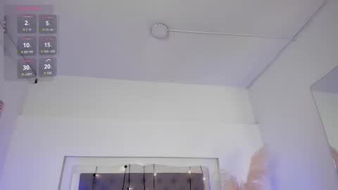 lea_walkerr online show from 02-16-26, 07:21