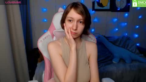 Snapshot of leah__gotty chatting on 12-13-24, 05:21 Leah Gotty online show from 12-13-24, 05:21