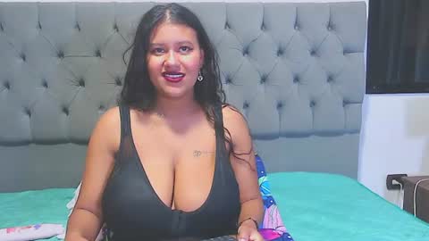 Leah online show from 07-25-26, 05:54