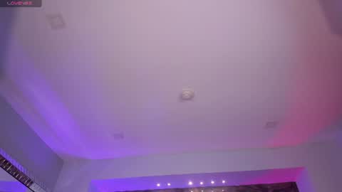 Snapshot of leahlombardi_ chatting on 07-03-26, 03:24 leahlombardi_ online show from 07-03-26, 03:24
