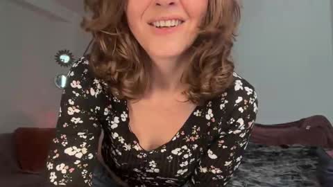 Leah Sparkles online show from 04-09-26, 01:49