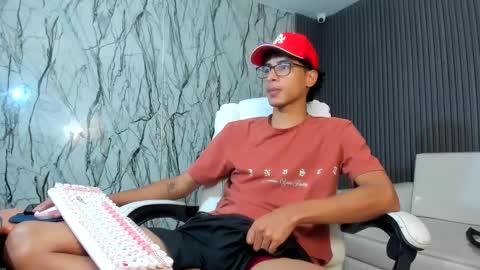 Snapshot of leam_1 chatting on 02-27-26, 02:55 leam_1 online show from 02-27-26, 02:55