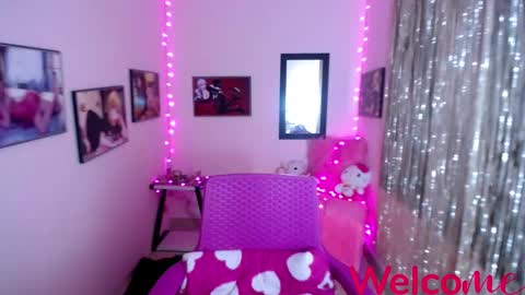 Leandra online show from 02-20-25, 03:08