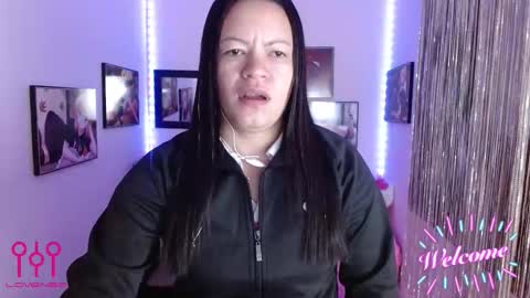 Leandra online show from 09-11-25, 01:00