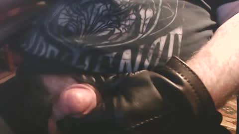 smalldick2inches online show from 11-19-25, 10:04