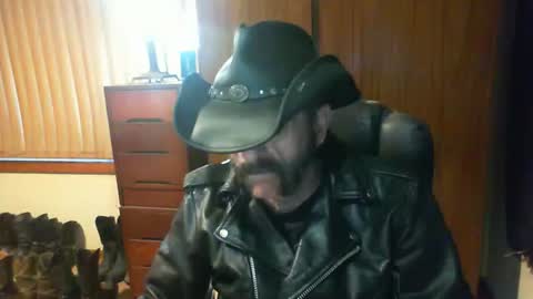 Snapshot of leathergreaser chatting on 05-29-26, 08:51 leathergreaser online show from 05-29-26, 08:51