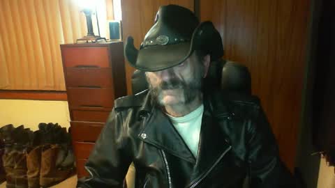 Snapshot of leathergreaser chatting on 06-14-26, 08:38 leathergreaser online show from 06-14-26, 08:38