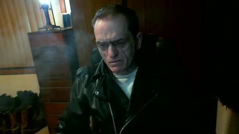 Snapshot of leathergreaser chatting on 06-28-26, 09:15 leathergreaser online show from 06-28-26, 09:15