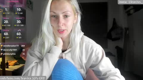 LeaVixx online show from 03-03-25, 09:37