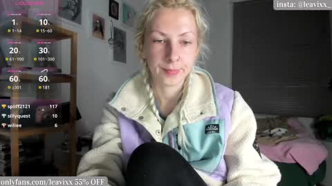 LeaVixx online show from 03-11-25, 08:31