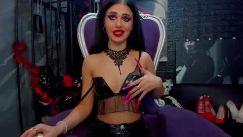 Snapshot of leavonnouire chatting on 01-04-25, 04:01 Lea online show from 01-04-25, 04:01